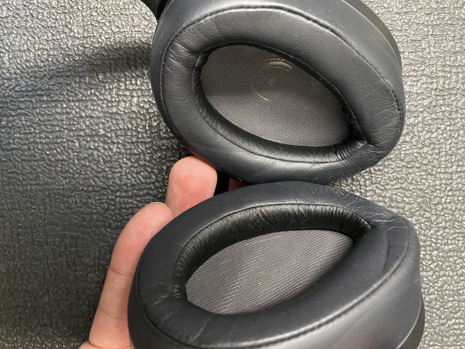 Auscultadores Sony h.ear on MDR-100ABN Bluetooth c/Bolsa