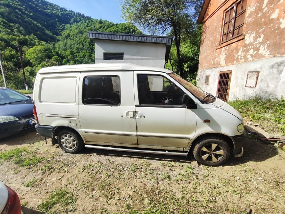 Nissan vanetto cargo 2,3 DISEL 1995