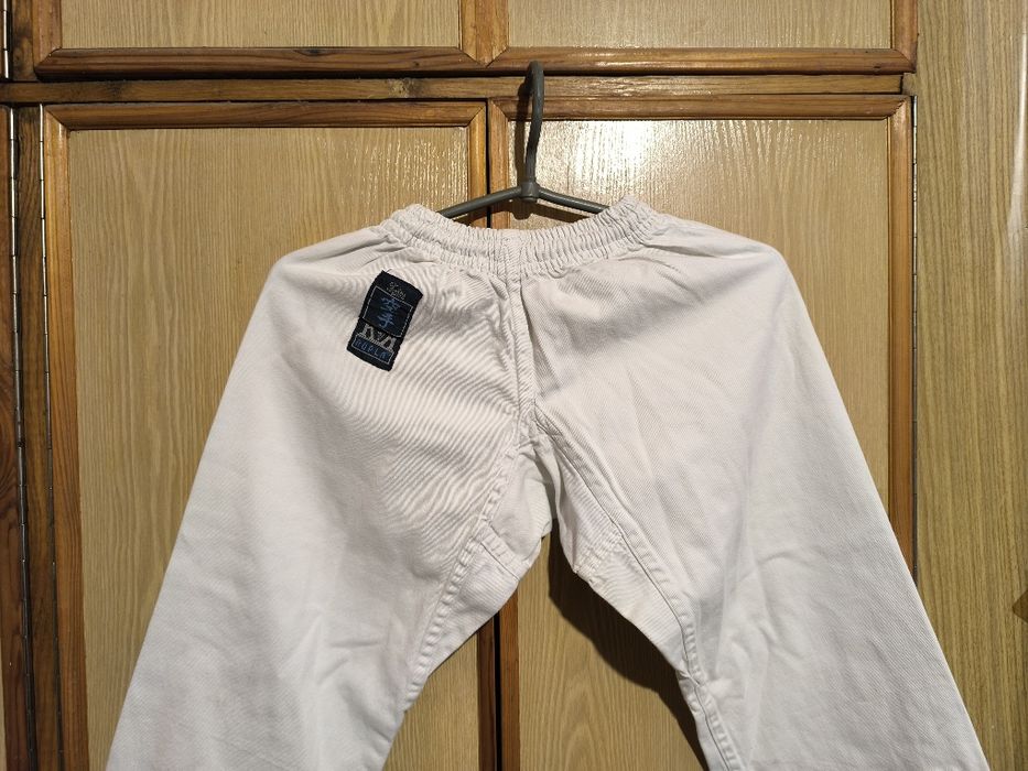 Кимоно с штанами и поясом рост 110