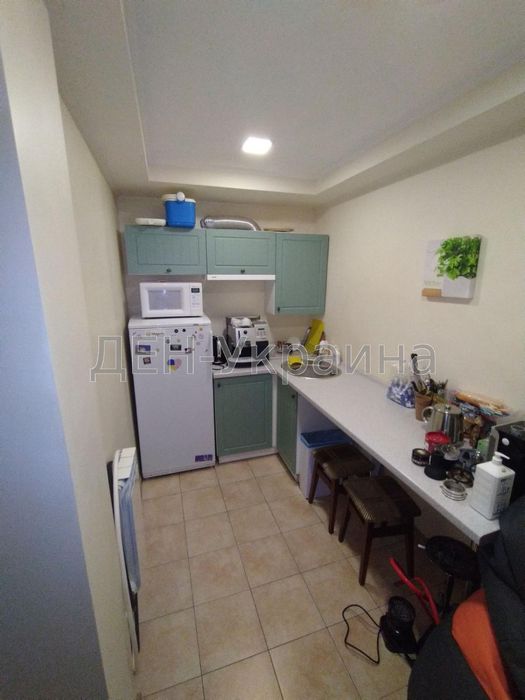 Оренда в центрі Києва офісу 70 кв.м. з ремонтом та своєю територією.