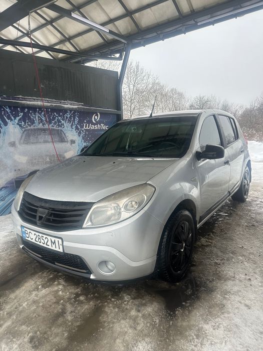 Авто в нормальному робочому стані , решта по тел чи при зустрічі