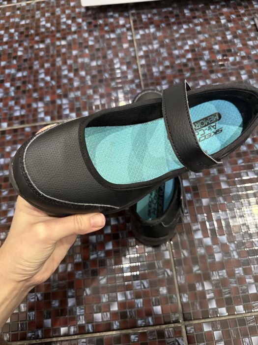 Туфлі на дівчинку 35р.,22 см устілка Skechers