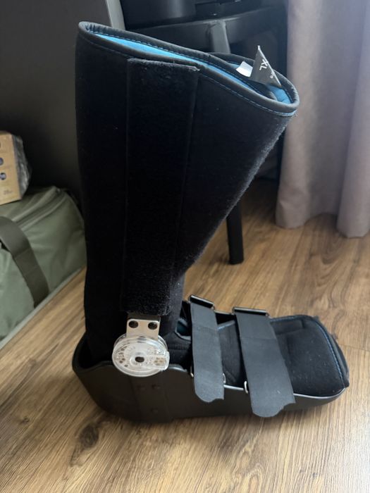 Ортез жорсткий для фіксації «Ахілового сухожилля»