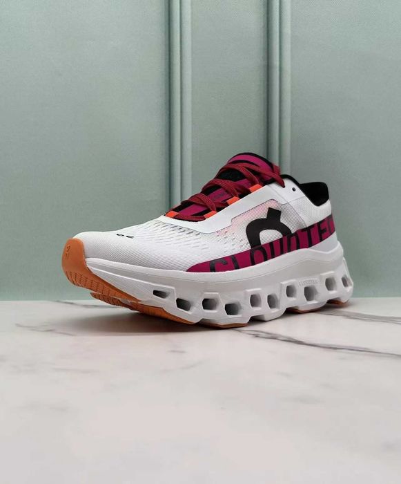 Buty do biegania On Cloudmonster dla kobiet, białe i czerwone r.39