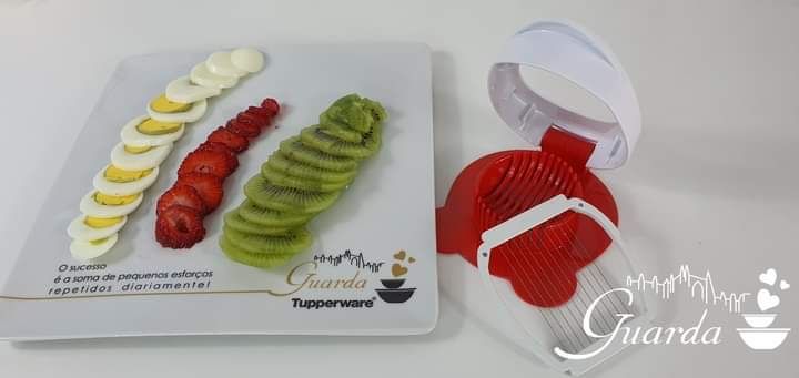 Corta Ovos / Fruta - Tupperware