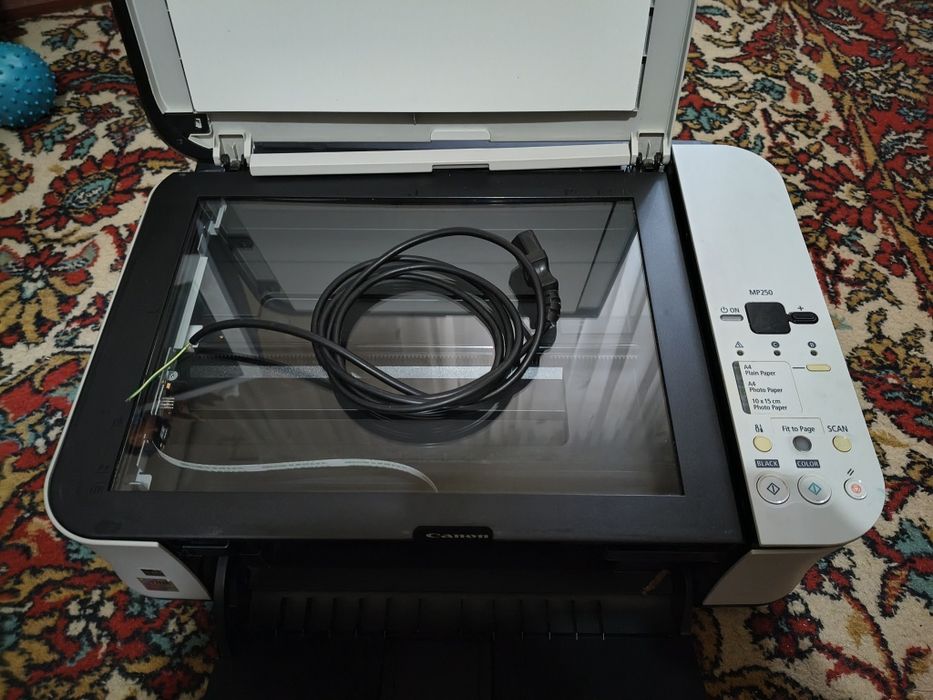 Принтер  Canon  Принтер