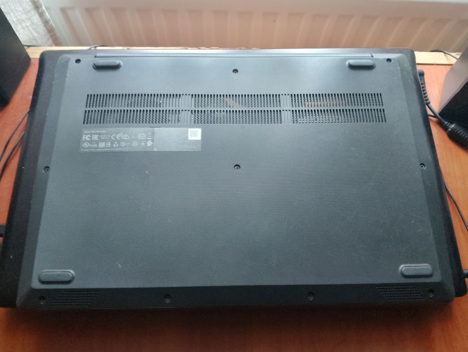 Продам Ноутбук з ДЕФЕКТОМ Зображення