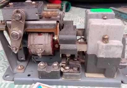 Контактор КМ 2211 9