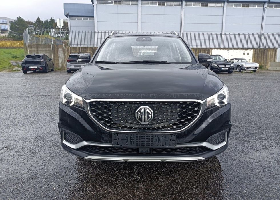 MG ZS luxury elétrico