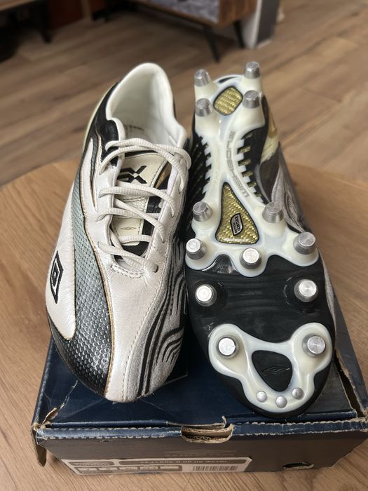 Sprzedam korki Umbro