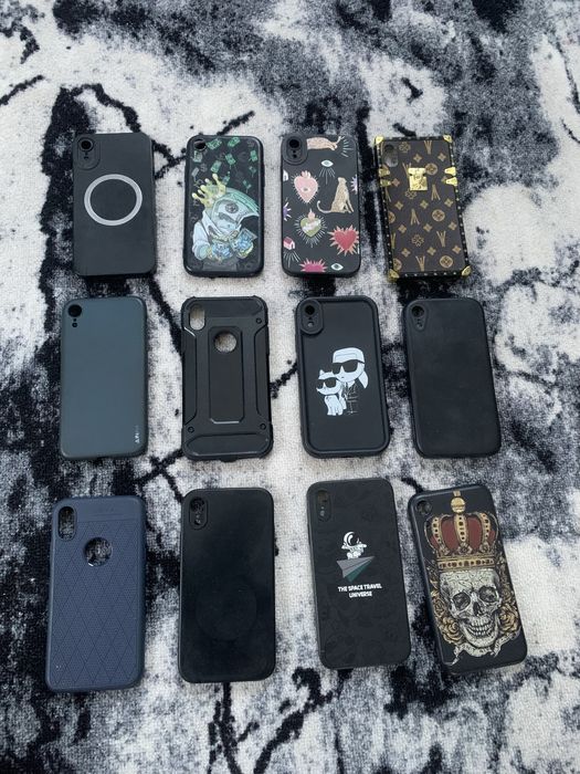 Чохли на IPhone XR
