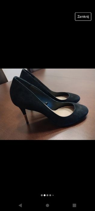 Szpilki,  czółenka Massimo Dutti