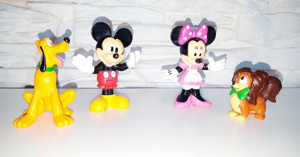 Myszka Miki Minnie Kaczor Donald Daisy Goofy  zestaw figurek  figurka