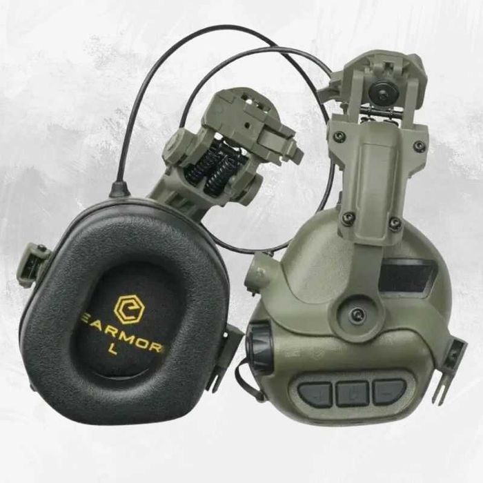 Військовий шолом Каска FAST NIJ 3А з навушниками EARMOR M31