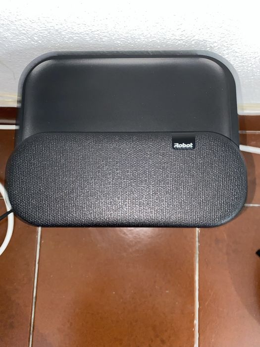 Aspirador robô Roomba 105