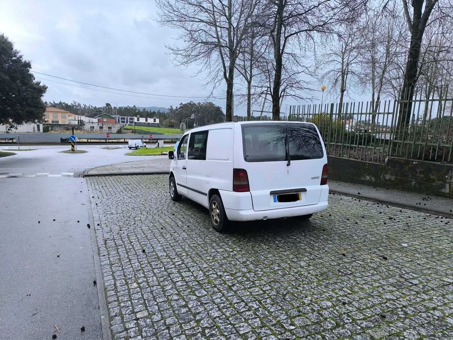 Mercedes -Benz
Vito 110 2.3 TD