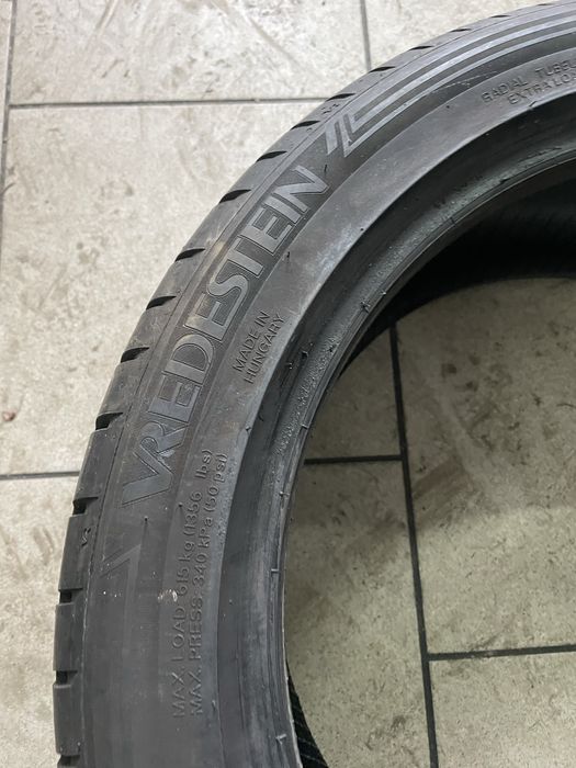 215/45r17 vredestein ultrac a0