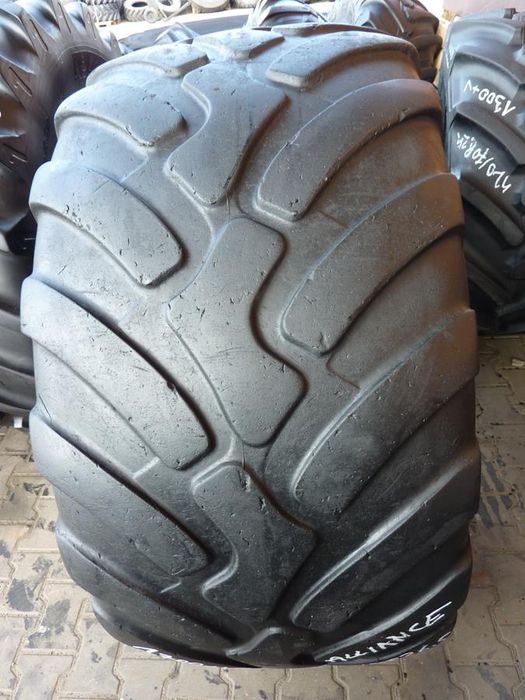 Opona używana rolnicza 650/55R26.5 ALLIANCE A-885; 1200zł. W2694