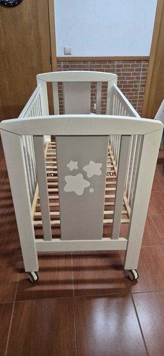 Vende-se berço Trama Star