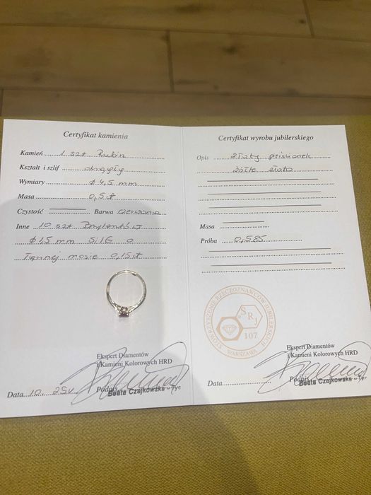 Pierścionek złoty Rubin i Diamenty Złoto 585