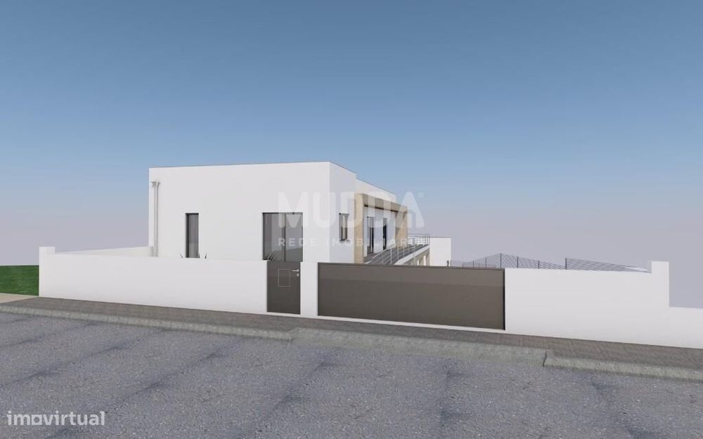 Terreno com Viabilidade de Construção | Projeto de Moradia Unifamiliar