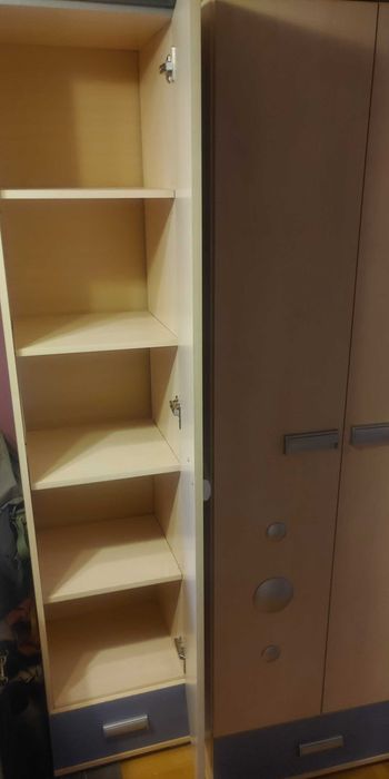 Zestaw mebli młodzieżowych