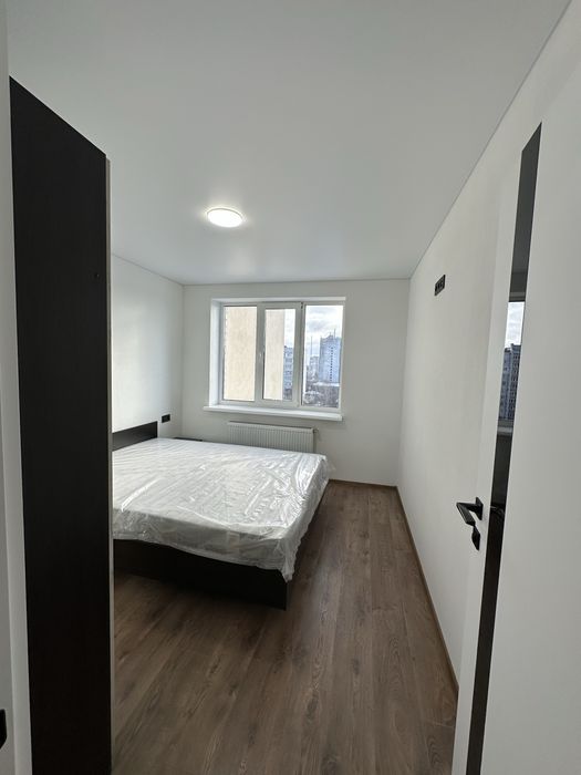 **Перша Оренда!ЦЕНТР! Неймовірно Гарна Студія + Кімната