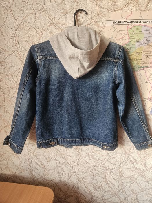 Джинсова куртка для хлопчика