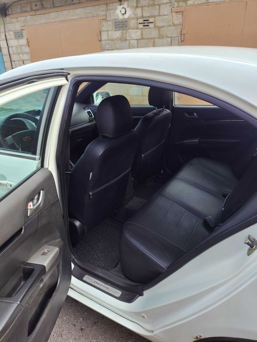 Geely Emgrand EC7