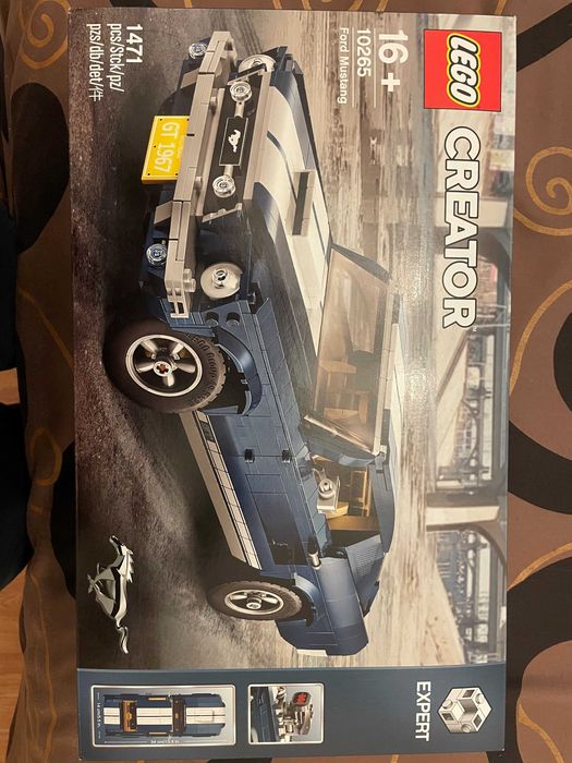 LEGO Ford Mustang em excelente estado, completo e NOVO!