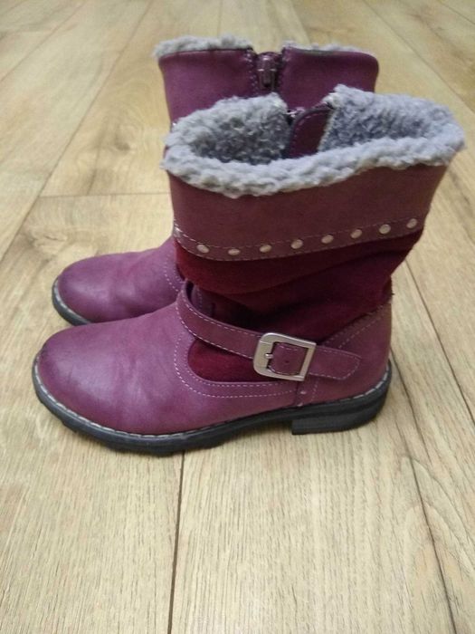 Kozaki Cupcake couture
Rozmiar 28 długość wkładki 17,7 cm