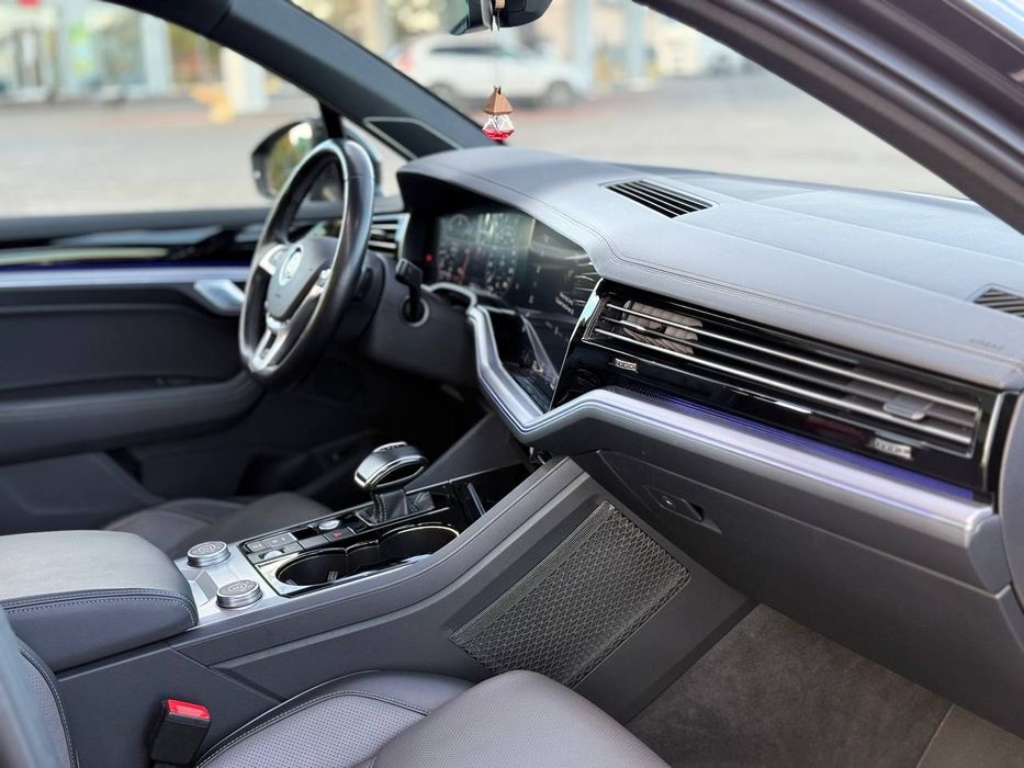 Продам Volkswagen Toureg