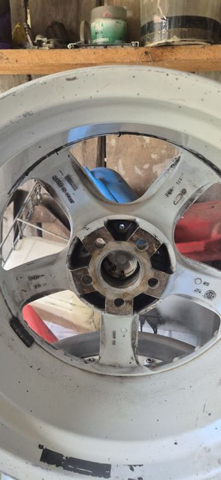 Sprzedam Felgi aluminiowe Audi Ronal 17" 8J