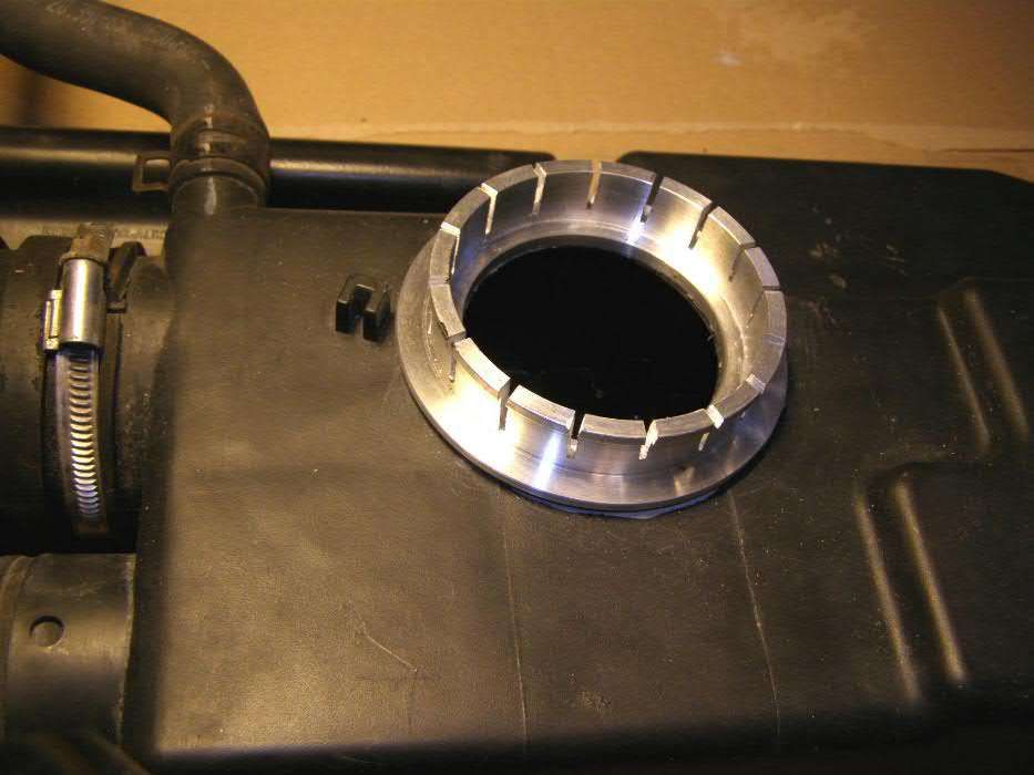 Втулка для ремонта резонатора Шевроле Лачети 1.8 2004-2013