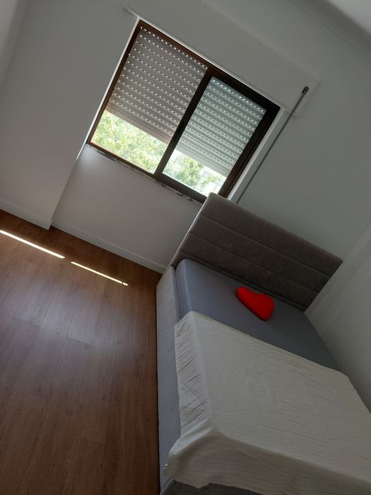 Quarto casal na moita próx.parque Moita