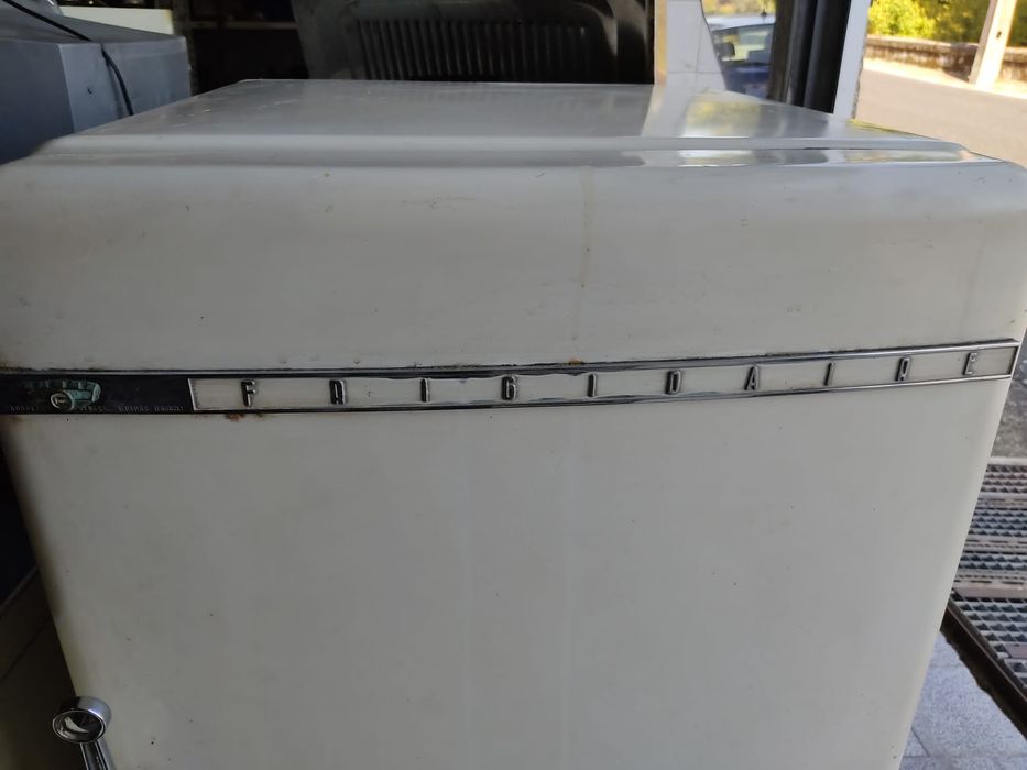 Frigorífico vintage marca frigidaire