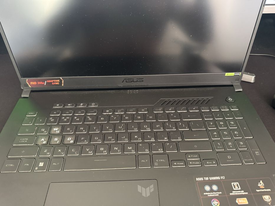 ASUS TUF GaminF17 (i7, 13 gen) — під ремонт / заміну процесора