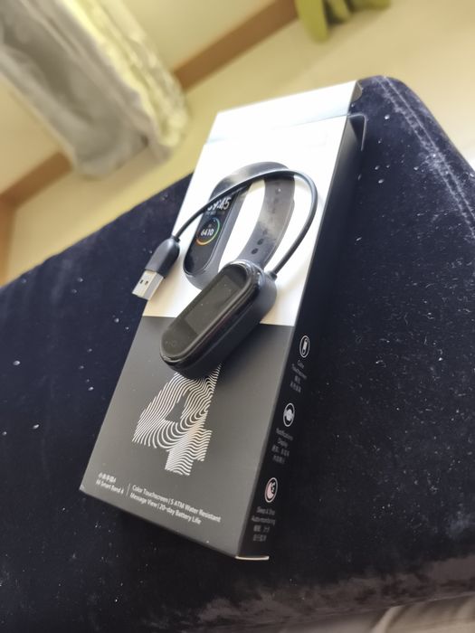 Xiaomi mi band 4