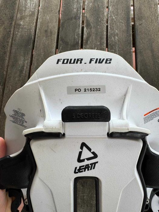 Proteção pescoço Leatt 4.5 (neck brace) tam. L