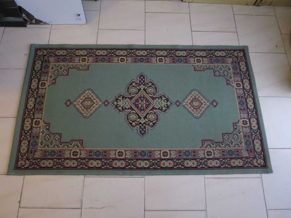 Tapete egípcio verde