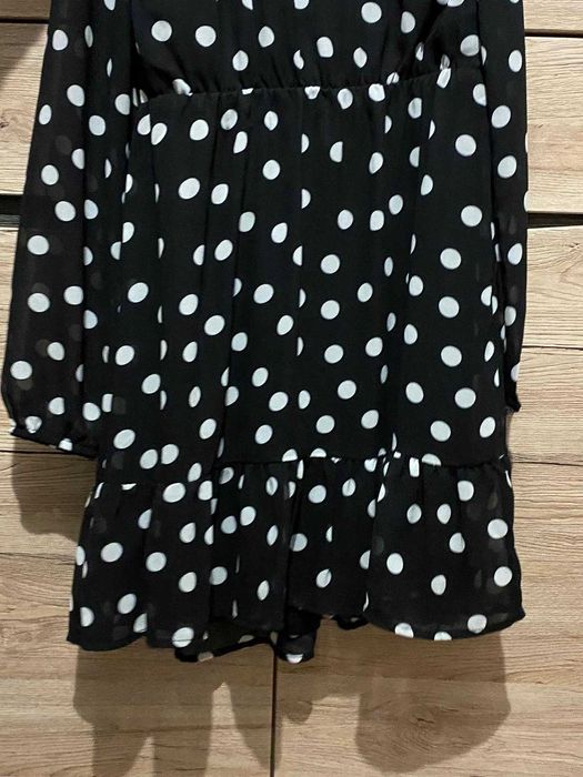 Jak nowa! Sukienka MOHITO r.32