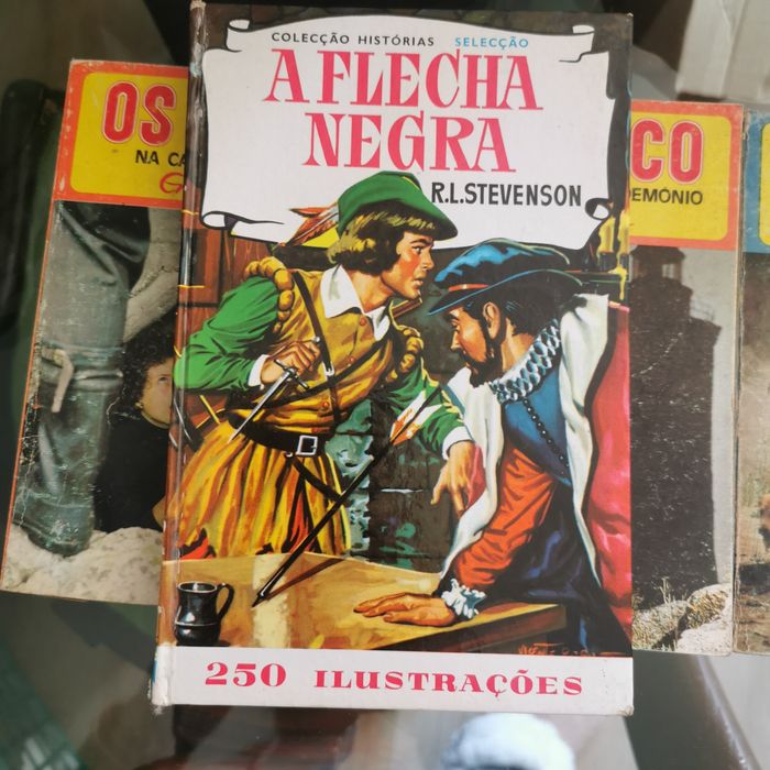 Livros antigos conjunto