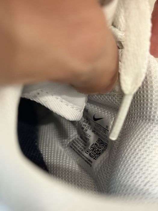 Nike Air Force pouco usados