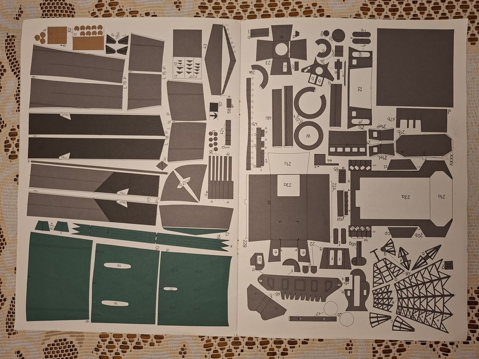 Model papierowy kartonowy ORP ORKAN  1:100 stan  bdb