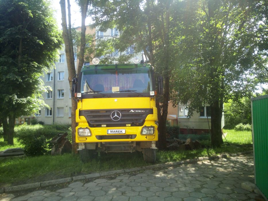 Prace ziemne koparko-ładowarka, wywrotka, wykopy