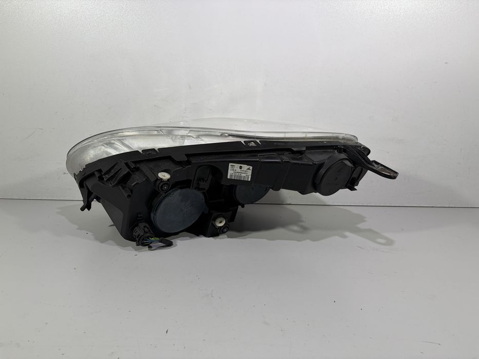 Fiat doblo ii opel combo d lampa przód przednia prawa europa