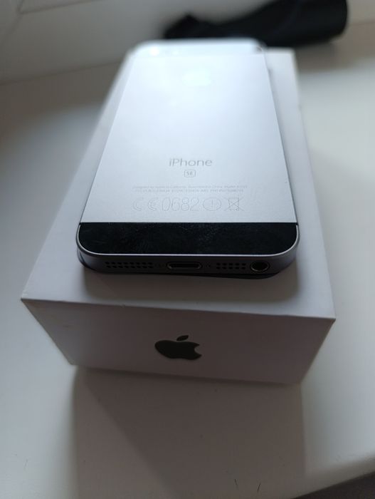 Iphone Se 1 (2016) 32гб