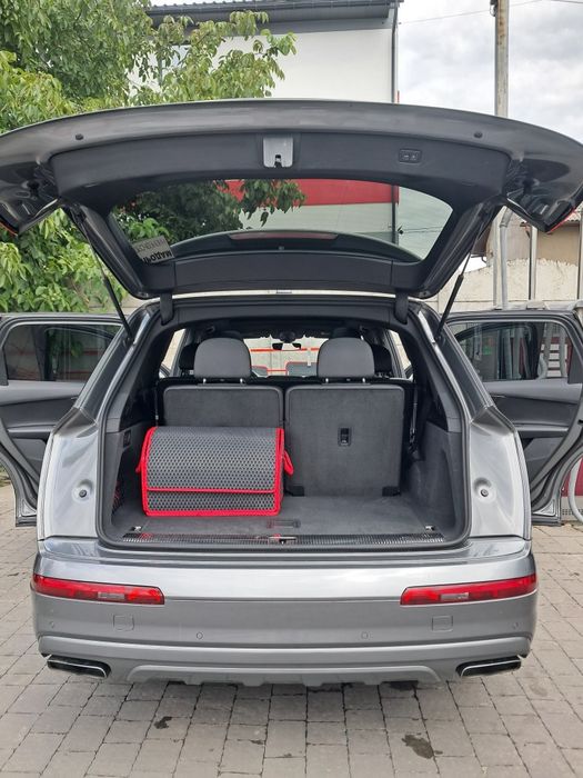 Продам свою Audi Q7