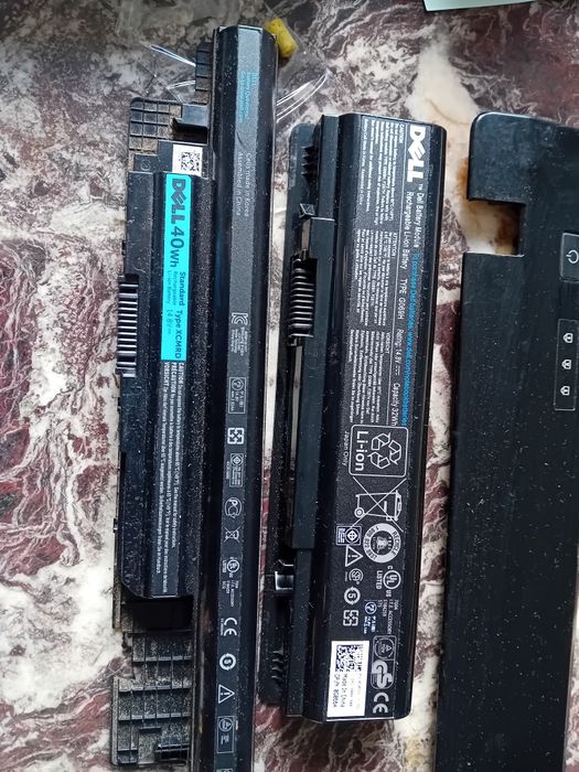 2 акб для ноутбука Dell vostro 860  i Inpision 15