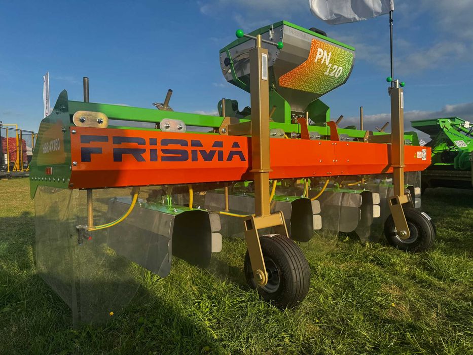 Podsiewacz, dozownik, aplikator nawozów do maszyn PN-120 firmy FRISMA.